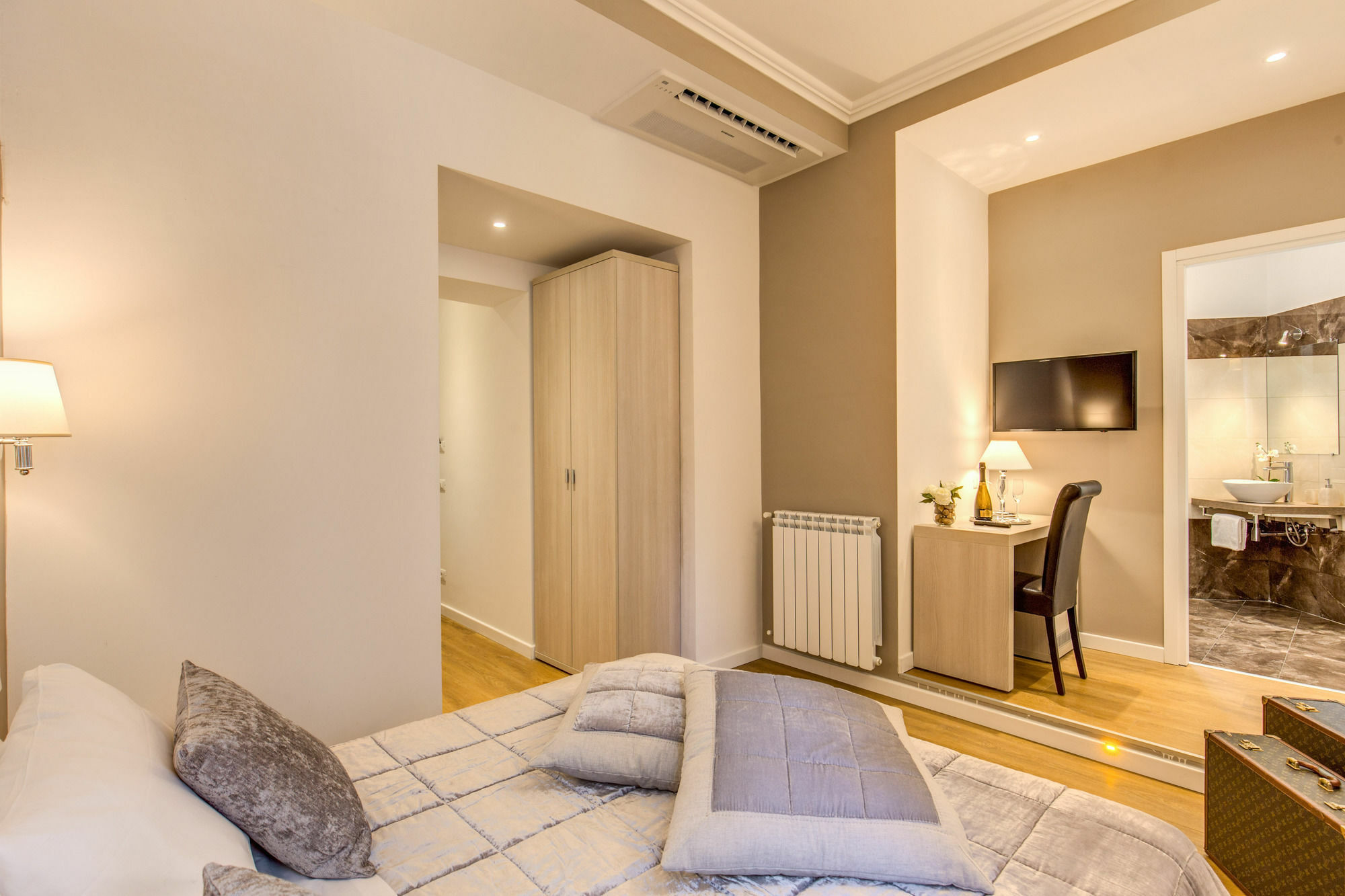The Bridge Suites Roma Eksteriør bilde